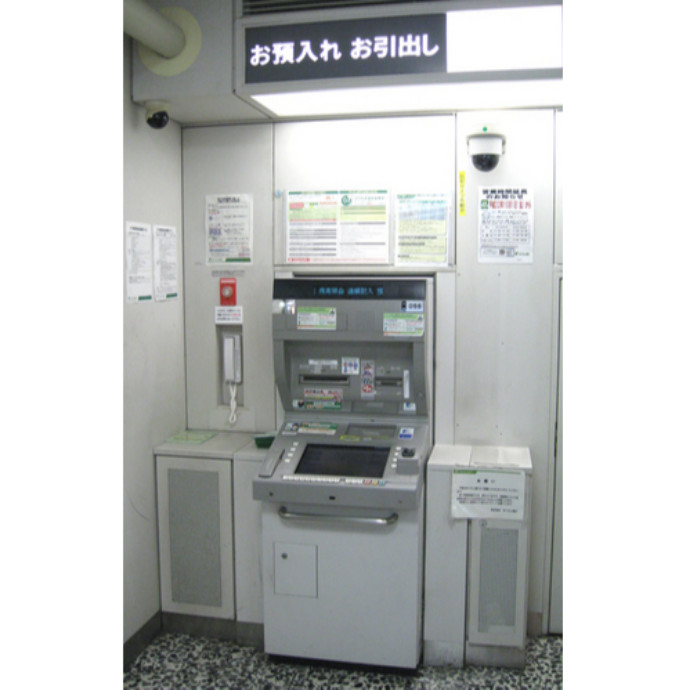 ゆうちょＡＴＭ 大阪南郵便局 心斎橋オーパ内出張所